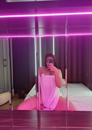 Beylikdüzü Escort Lina
