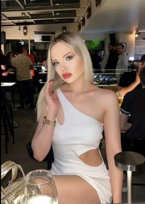 Esenyurt Escort Asya – Lüks VIP Randev