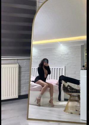 Taksim Escort Dilek 